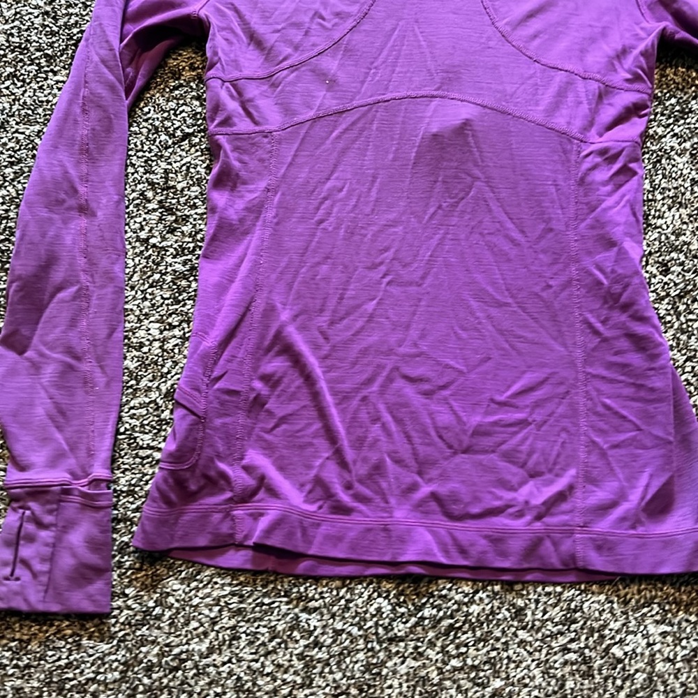 Lululemon 1/2 Zip Pullover Top - Picture 9 of 9